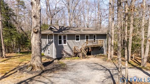 Tiny photo for 4740 E Grey Fox Circle, Gum Spring, VA 23065 (MLS # 2607703)