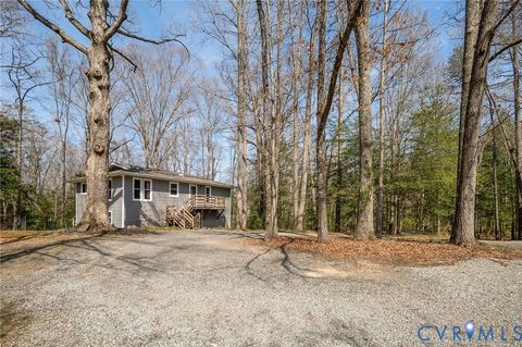 Tiny photo for 4740 E Grey Fox Circle, Gum Spring, VA 23065 (MLS # 2607703)