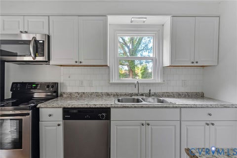 Tiny photo for 2012 Orlando Road, Richmond, VA 23224 (MLS # 2627396)