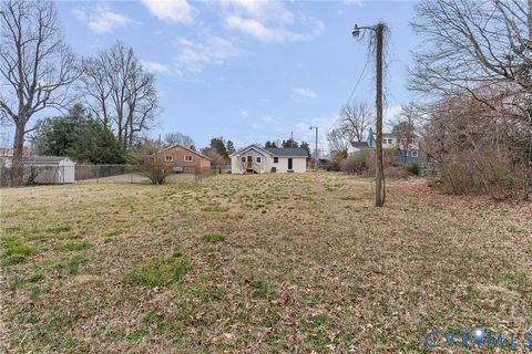 Tiny photo for 3028 Laurelbrook Drive, Richmond, VA 23224 (MLS # 2605035)
