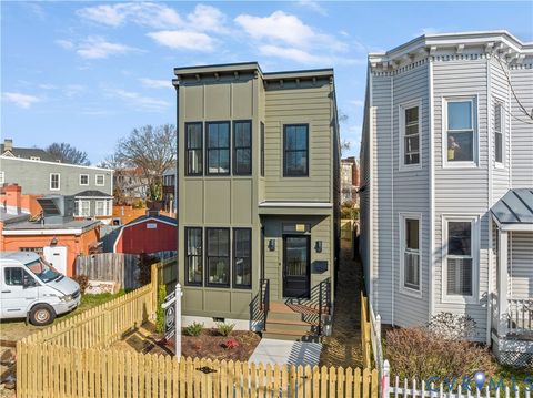 Tiny photo for 2206 Jefferson Avenue, Richmond, VA 23223 (MLS # 2604932)