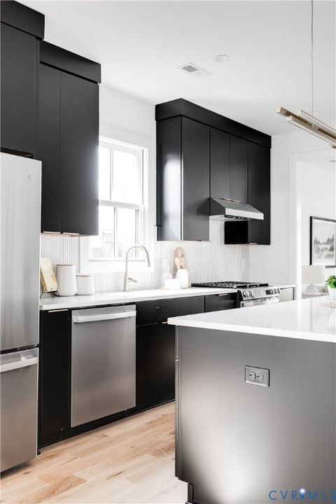 Tiny photo for 2206 Jefferson Avenue, Richmond, VA 23223 (MLS # 2604932)