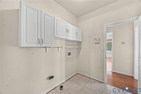 Tiny photo for 14537 Sailboat Circle, Chesterfield, VA 23112 (MLS # 2610836)