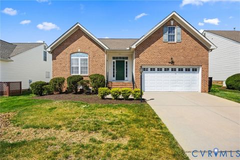 Photo of 14537 Sailboat Circle, Chesterfield, VA 23112 (MLS # 2610836)