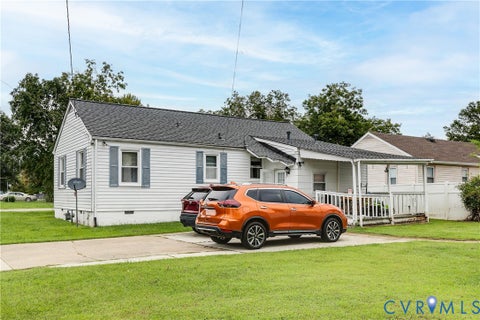 Tiny photo for 2406 Bluefield Street, Hopewell, VA 23860 (MLS # 2626947)