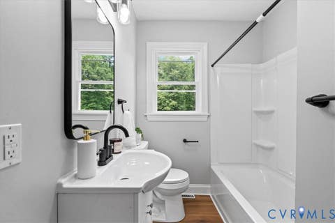 Tiny photo for 9916 S Wagstaff Circle, North Chesterfield, VA 23236 (MLS # 2622321)