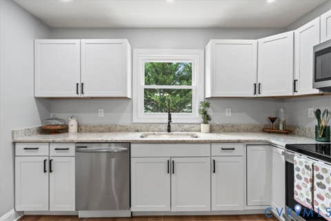 Tiny photo for 9916 S Wagstaff Circle, North Chesterfield, VA 23236 (MLS # 2622321)