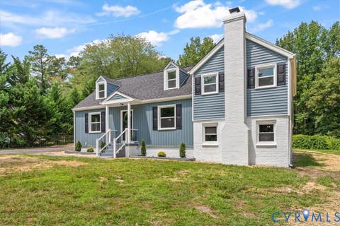 Tiny photo for 9916 S Wagstaff Circle, North Chesterfield, VA 23236 (MLS # 2622321)