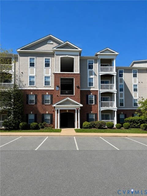 Tiny photo for 192 Yellowstone Drive #306, Charlottesville, VA 22903 (MLS # 2620943)