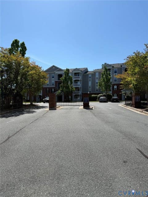 Tiny photo for 192 Yellowstone Drive #306, Charlottesville, VA 22903 (MLS # 2620943)