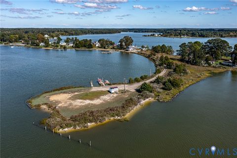 Tiny photo for 2924 Simonson Road, Farnham, VA 22460 (MLS # 2530880)