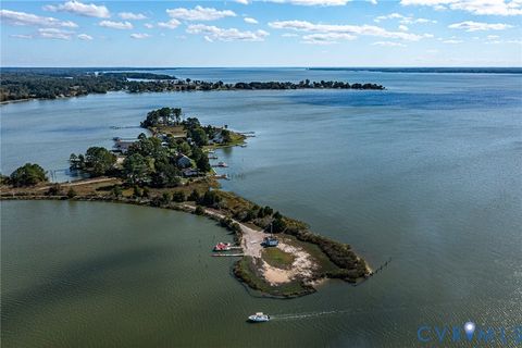 Tiny photo for 2924 Simonson Road, Farnham, VA 22460 (MLS # 2530880)