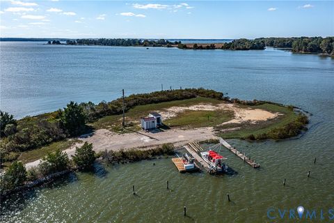 Tiny photo for 2924 Simonson Road, Farnham, VA 22460 (MLS # 2530880)