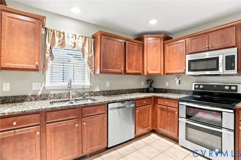 Tiny photo for 6401 Poplar Rd RD, New Kent, VA 23141 (MLS # 2620803)