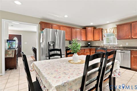 Tiny photo for 6401 Poplar Rd RD, New Kent, VA 23141 (MLS # 2620803)