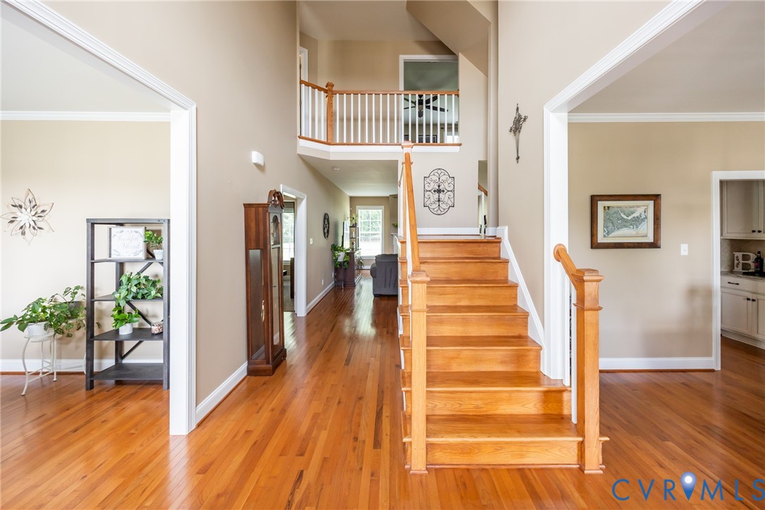 8213 Longlands Court