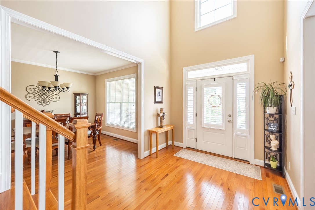 8213 Longlands Court