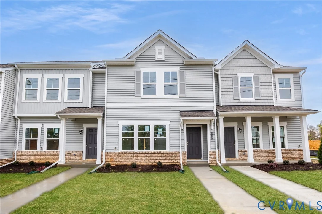 3445 Pond Alley
