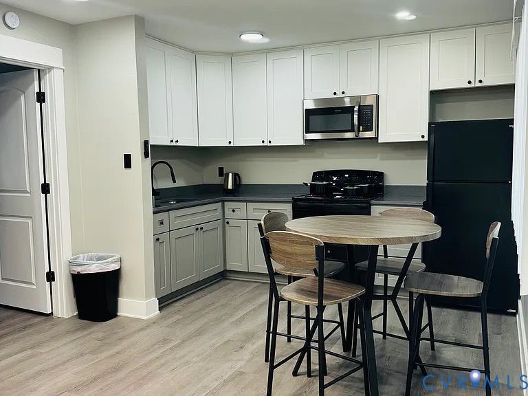350 Staten Street