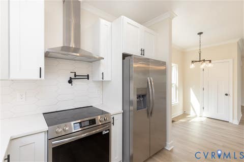 Tiny photo for 723 Harding Street, Petersburg, VA 23803 (MLS # 2621045)