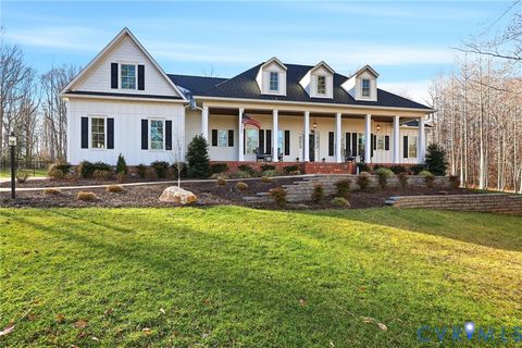 Photo of 7201 Amarone Way, New Kent, VA 23124 (MLS # 2601577)