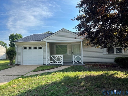 2112 PARAMONT AVE, CHESAPEAKE, VA 23320 - Image c77751d9eadd62e7597b6ef69028eb46/341324359