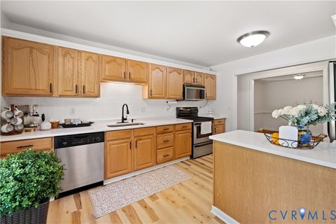 Tiny photo for 11761 Putnam Place, Amelia, VA 23002 (MLS # 2612640)