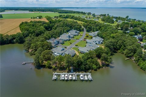 A home in Deltaville