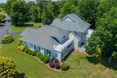 A home in Deltaville