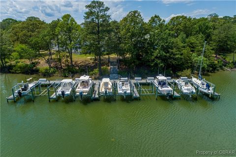 A home in Deltaville