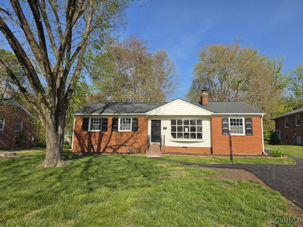Photo for 3109 Comet Road, Richmond, VA 23294 (MLS # 2510779)