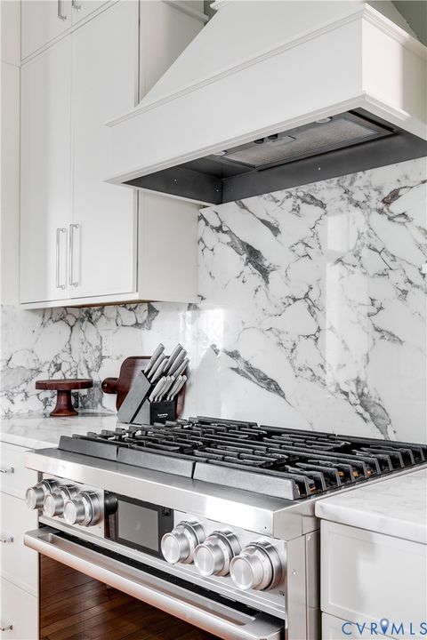 Tiny photo for 2204 Monument Avenue, Richmond, VA 23220 (MLS # 2604034)