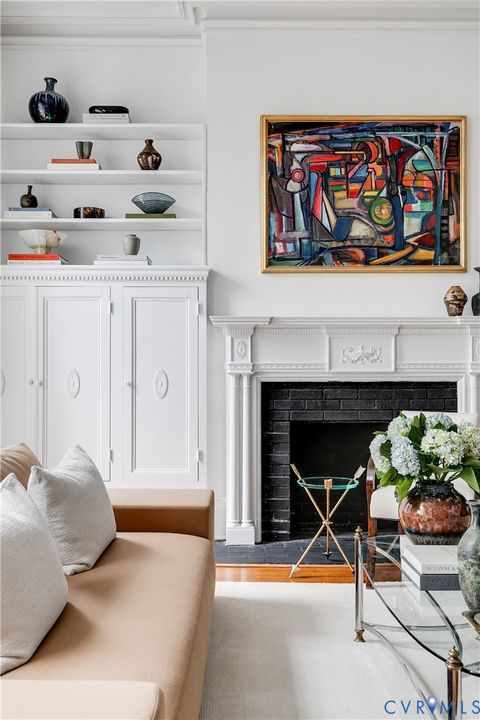 Tiny photo for 2204 Monument Avenue, Richmond, VA 23220 (MLS # 2604034)