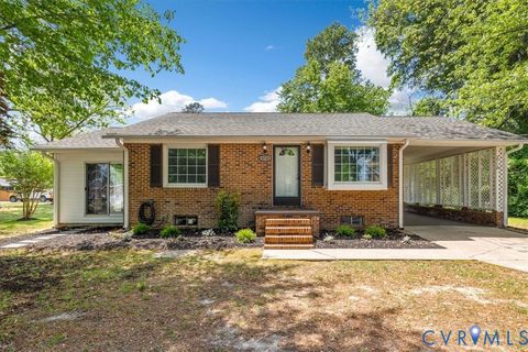 Photo of 3710 Blue Heron Lane, West Point, VA 23181 (MLS # 2611678)