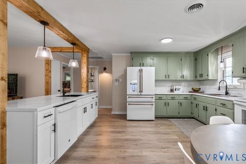 Tiny photo for 3710 Blue Heron Lane, West Point, VA 23181 (MLS # 2611678)
