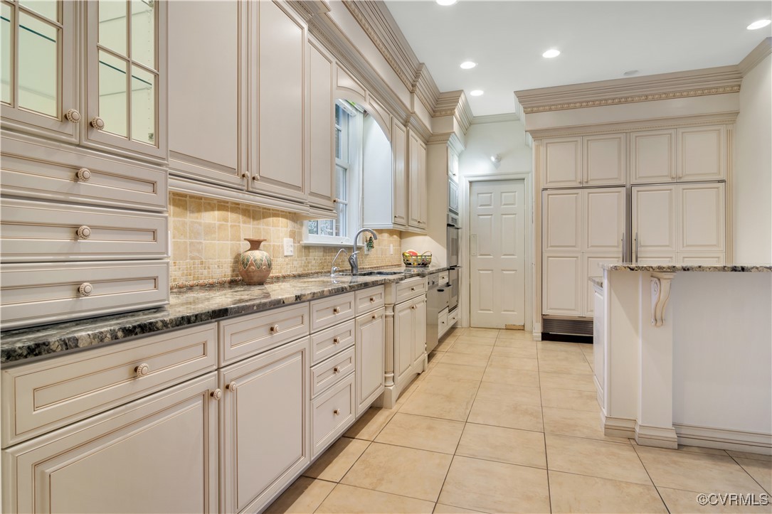 214 Rolfe Road