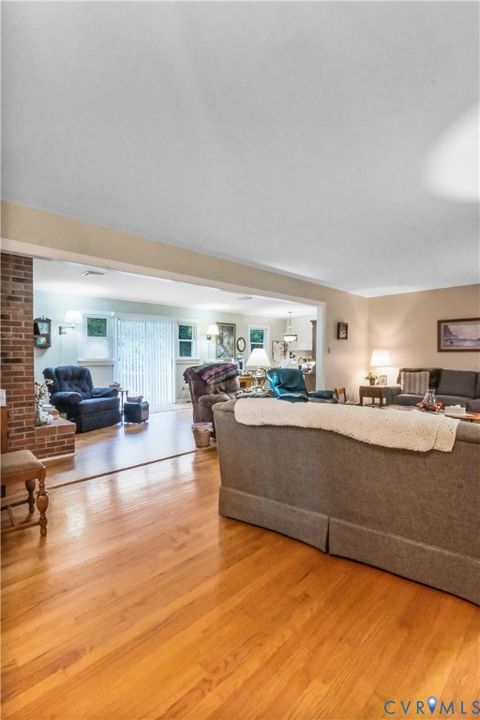 Tiny photo for 705 Northview Drive, Farmville, VA 23901 (MLS # 2527697)
