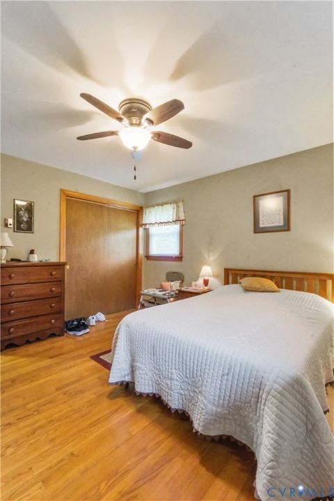Tiny photo for 705 Northview Drive, Farmville, VA 23901 (MLS # 2527697)