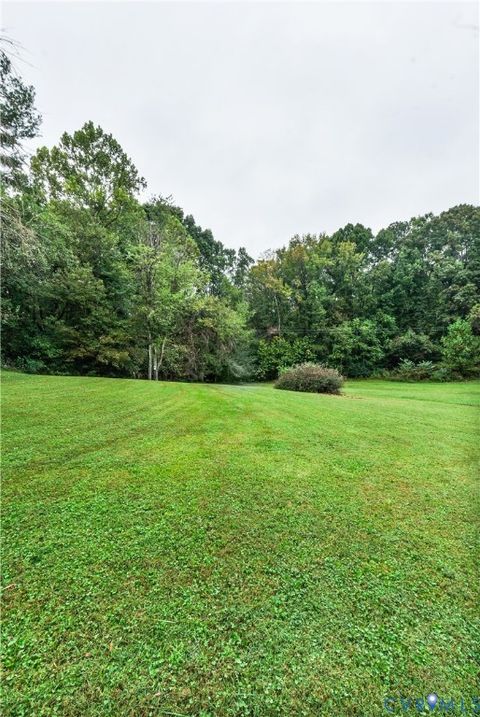 Tiny photo for 705 Northview Drive, Farmville, VA 23901 (MLS # 2527697)