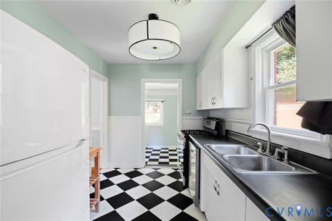 Tiny photo for 808 W 47th Street, Richmond, VA 23225 (MLS # 2621635)