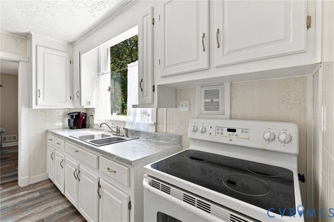 Tiny photo for 5247 Rockland Road, Richmond, VA 23225 (MLS # 2623456)