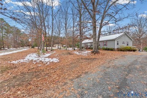 Tiny photo for 9174 Howardsville Road, Howardsville, VA 24562 (MLS # 2533201)