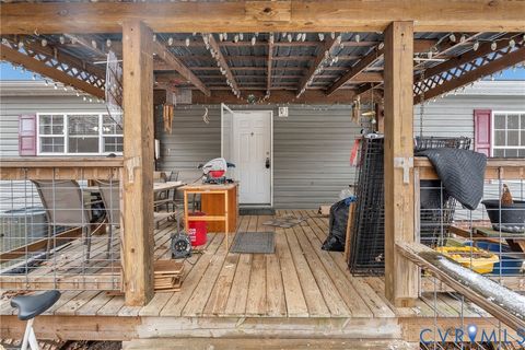 Tiny photo for 9174 Howardsville Road, Howardsville, VA 24562 (MLS # 2533201)