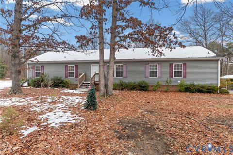Tiny photo for 9174 Howardsville Road, Howardsville, VA 24562 (MLS # 2533201)