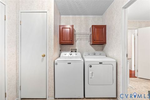 Tiny photo for 9174 Howardsville Road, Howardsville, VA 24562 (MLS # 2533201)