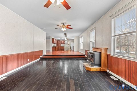 Tiny photo for 9174 Howardsville Road, Howardsville, VA 24562 (MLS # 2533201)