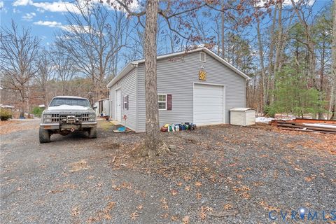 Tiny photo for 9174 Howardsville Road, Howardsville, VA 24562 (MLS # 2533201)