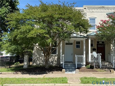 Photo of 615 S Adams Street, Petersburg, VA 23803 (MLS # 2613565)