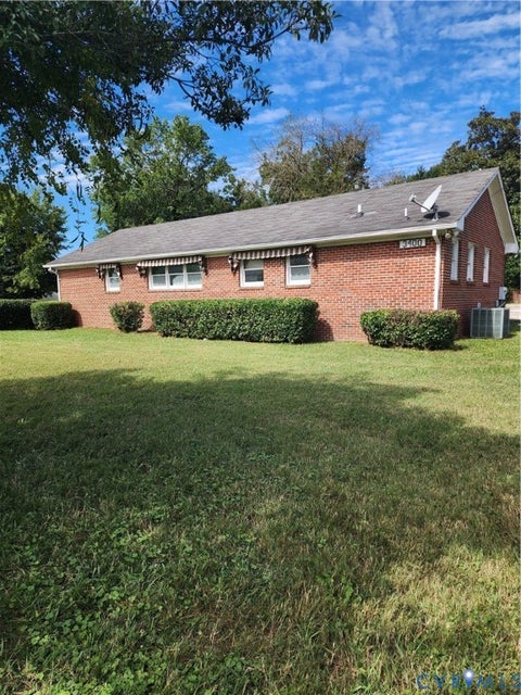 Photo of 3400 E River Road, Chesterfield, VA 23803 (MLS # 2626272)