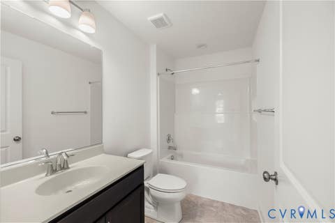 Tiny photo for 628 Overby Bend Road, Richmond, VA 23222 (MLS # 2620833)